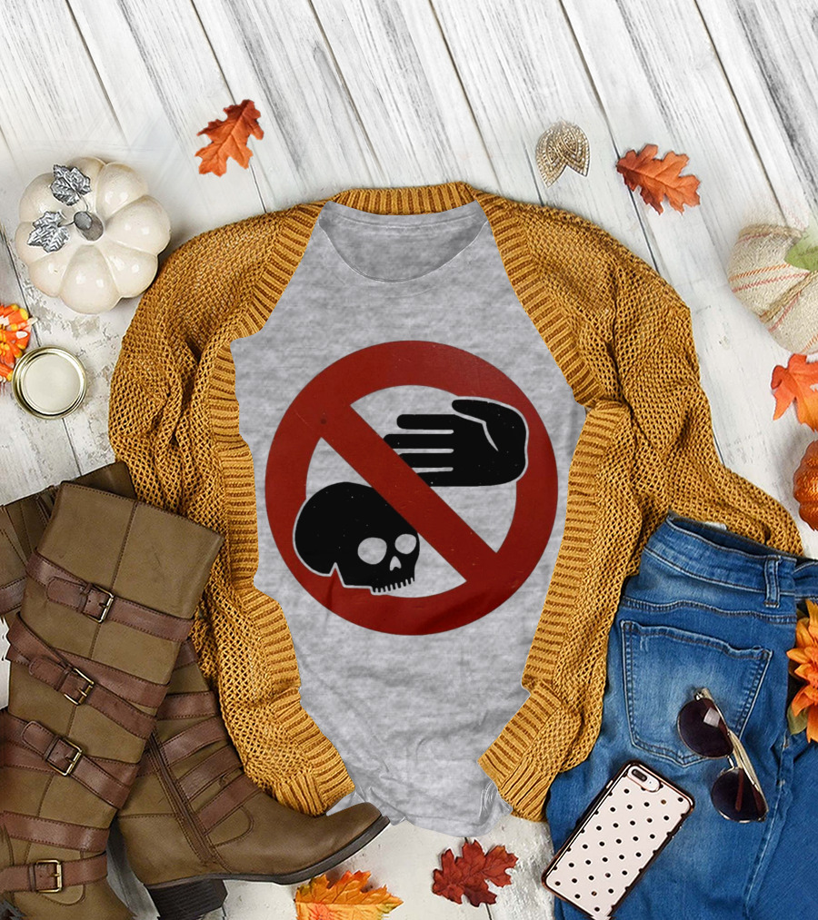 No Entry Skull and Hand Symbol - Paris Catacombs Warning Signs T-Shirt