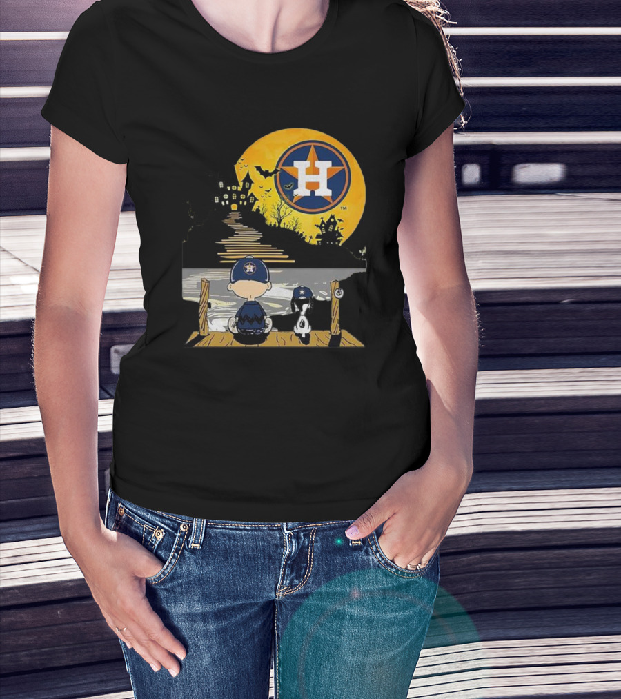 Snoopy Charlie Brown Houston Astros Halloween Moon Scene T-Shirt