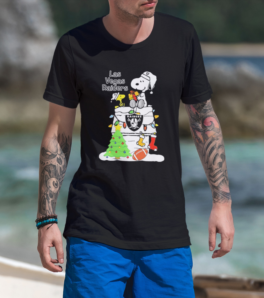 Las Vegas Raiders NFL Christmas Snoopy And Woodstock With Tree And Football T-Shirt