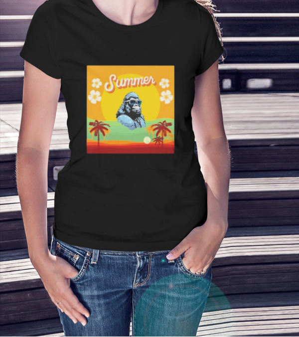 Summer Gorilla Beach Palm Trees Sun Vintage Retro T-Shirt