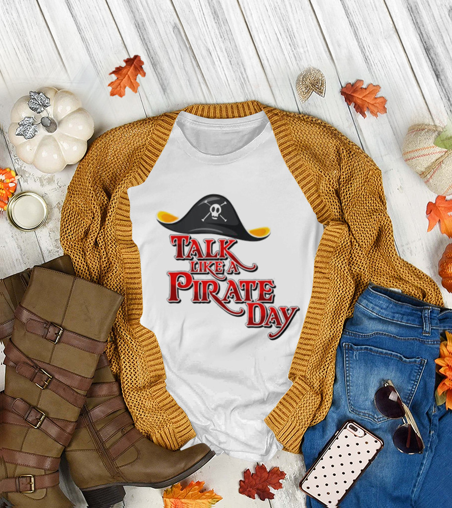Talk Like A Pirate Day Skull Hat Costume International Pirate Day T-Shirt