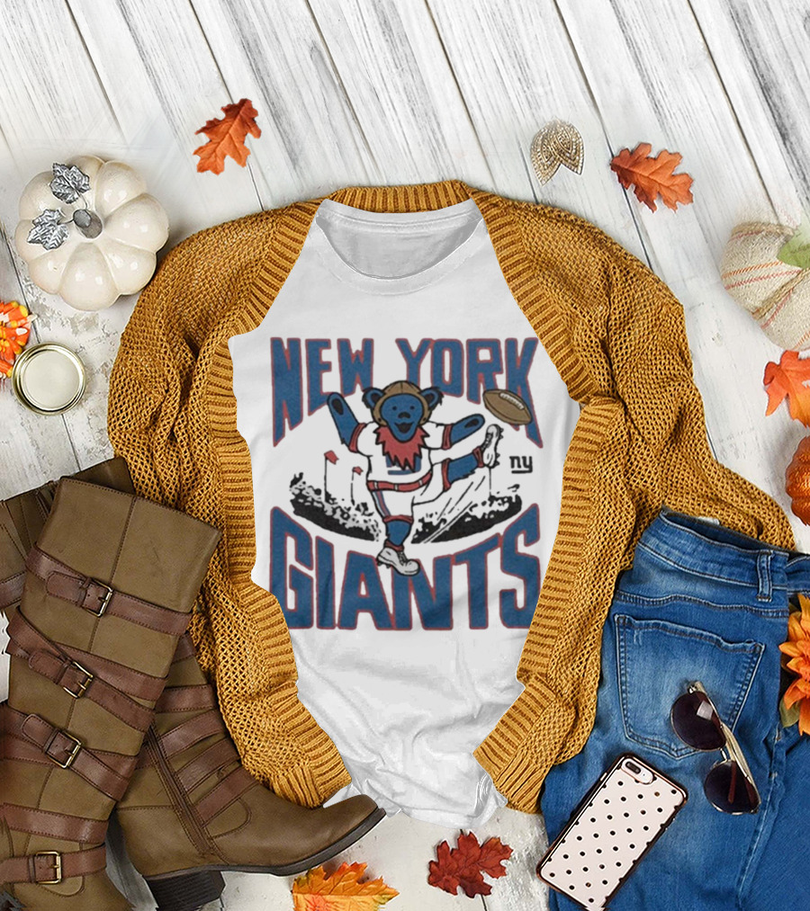 New York Giants Grateful Dead NFL Collaboration Bear T-Shirt