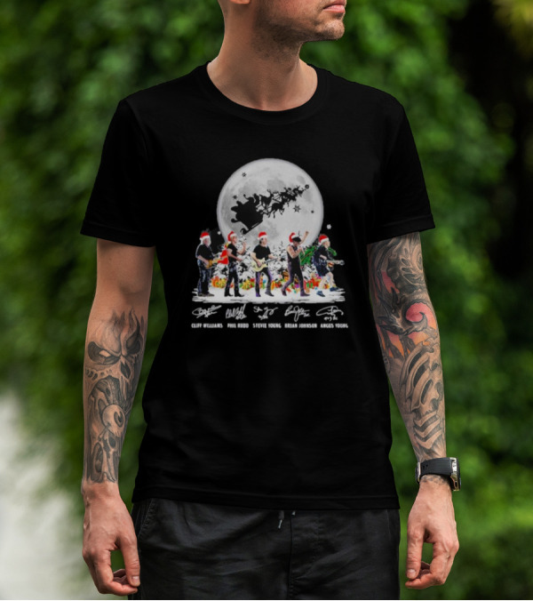Santa AC DC Abbey Road Merry Christmas Cliff Williams Phil Rudd Stevie Young Brian Johnson Angus Young T-Shirt