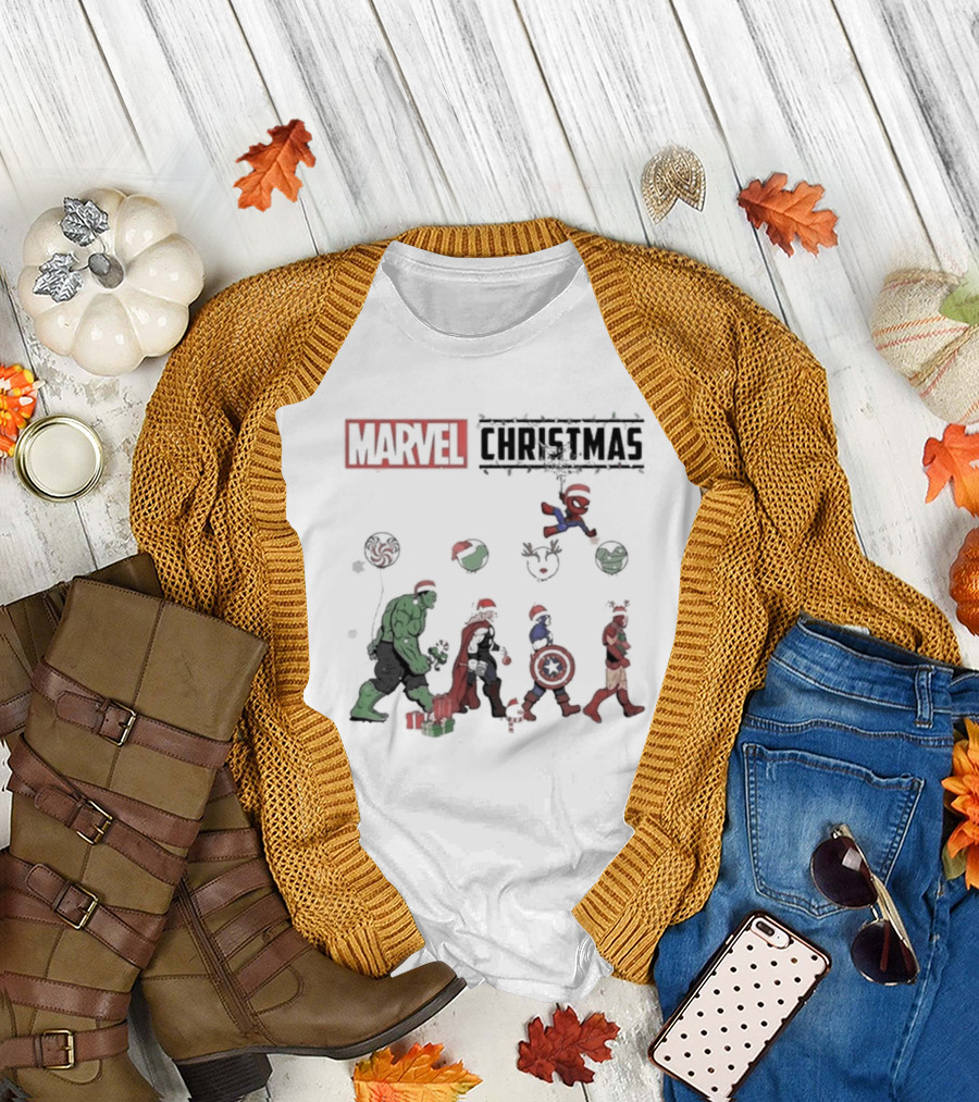 Marvel Christmas Superhero Characters in Santa Hats T-Shirt