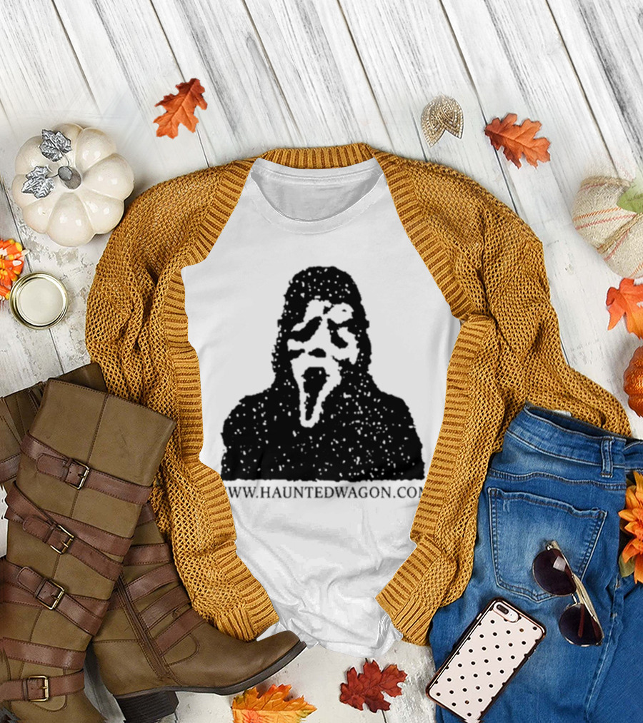 Onlineceramics Haunted Wagon Scream Mask Silhouette www.hauntedwagon.com T-Shirt