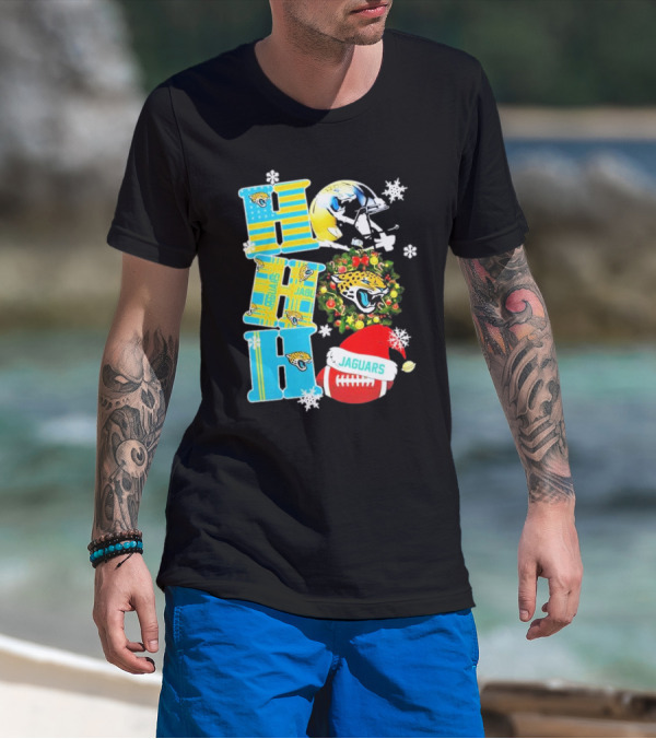 Jacksonville Jaguars Ho Ho Ho Merry Christmas Football Santa Hat Snowflakes Wreath T-Shirt