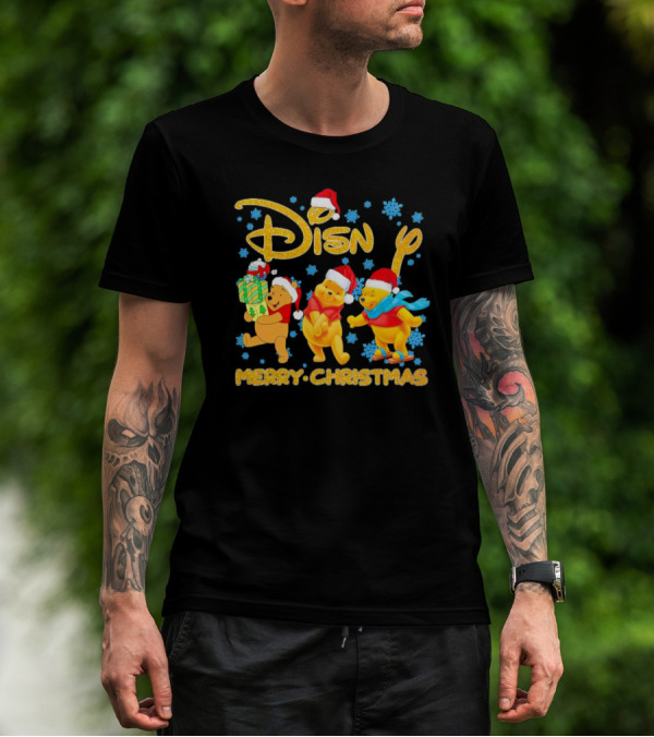 Disney Winnie-the-Pooh Santa Merry Christmas T-Shirt