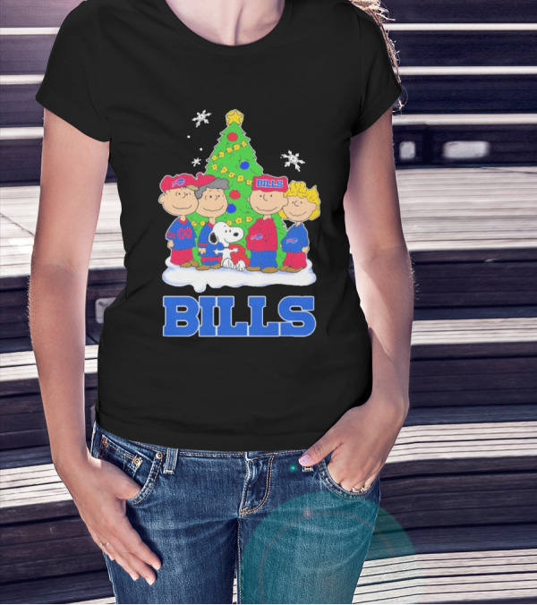 Peanuts Characters With Buffalo Bills Christmas Tree And Snowflakes T-Shirt