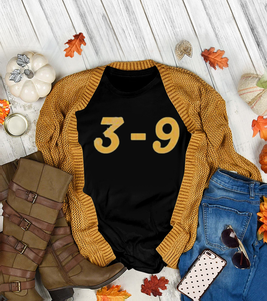 Old Grad 3-9 Pitt Football Fan T-Shirt