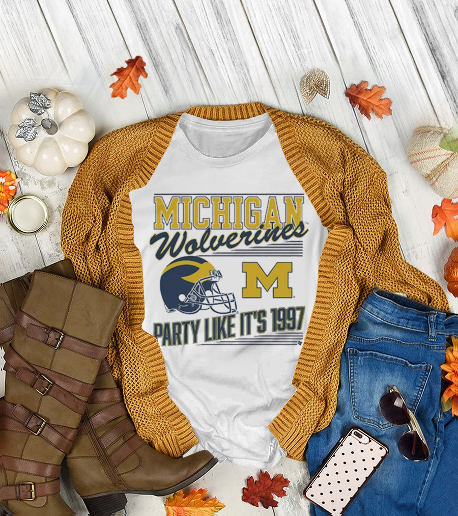 Michigan Wolverines Party Like It’s 1997 Football Helmet M T-Shirt