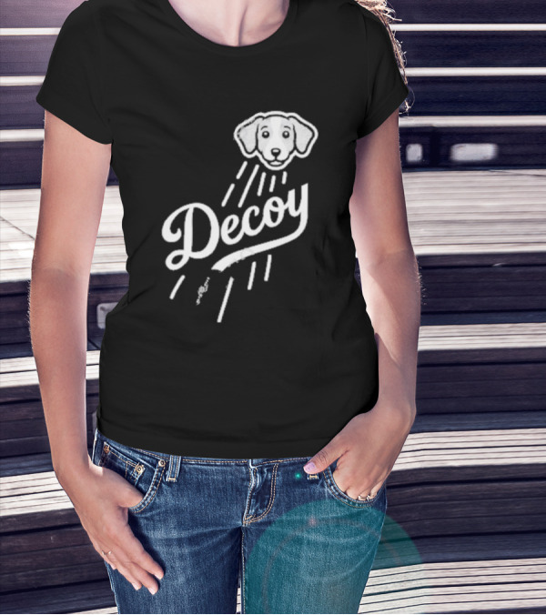Decoy Rotowear Dog Head With Rays T-Shirt