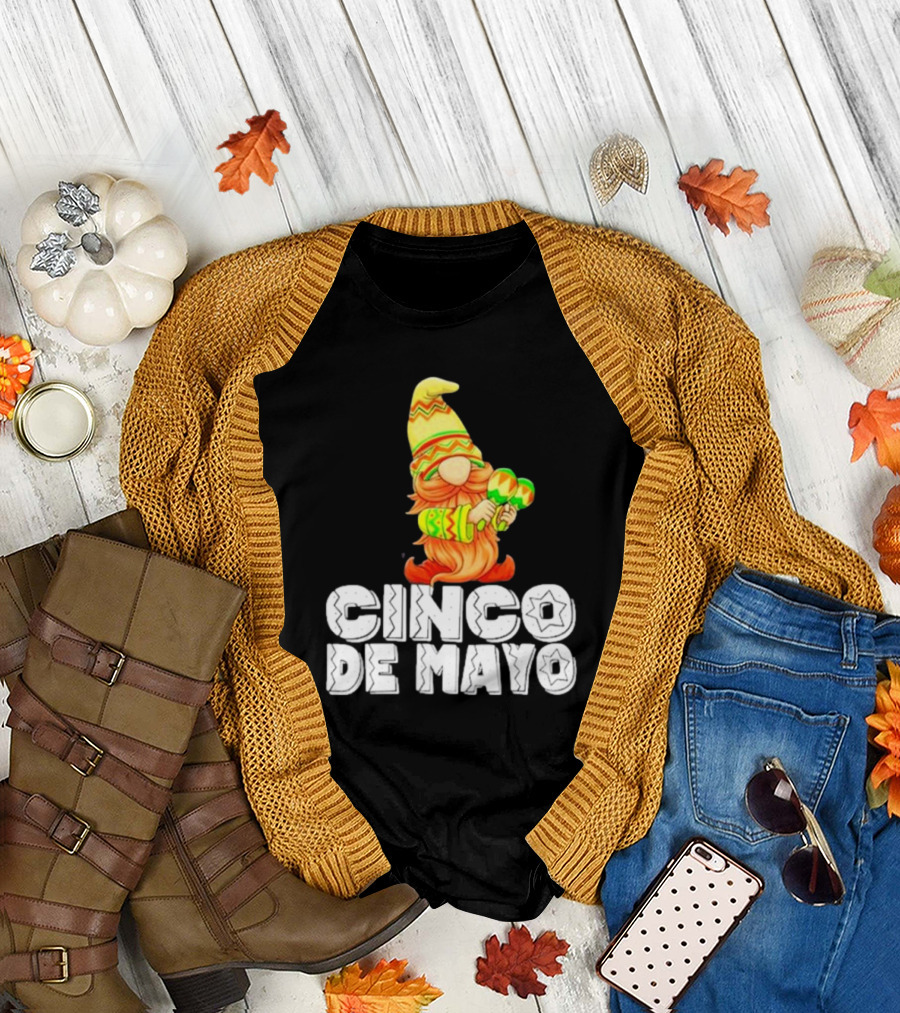 Cinco De Mayo 2024 Gnome with Maracas T-Shirt
