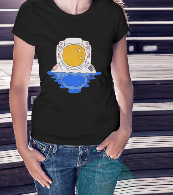SciShow Buoyancy Lab Astronaut Floating In Water T-Shirt