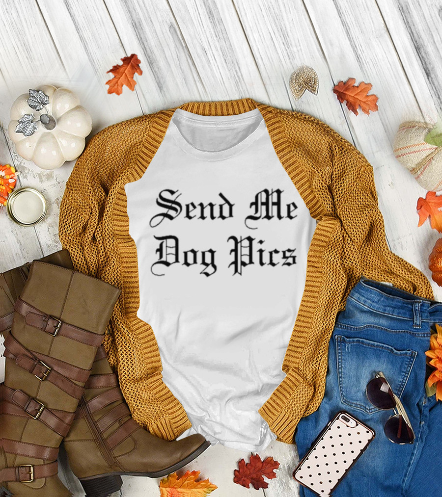 Send Me Dog Pics Vintage Gothic T-Shirt