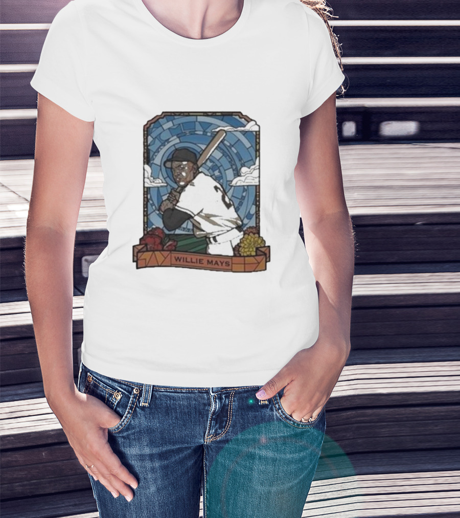Willie Mays Giants Baseball Player With Bat And Clouds T-Shirt
