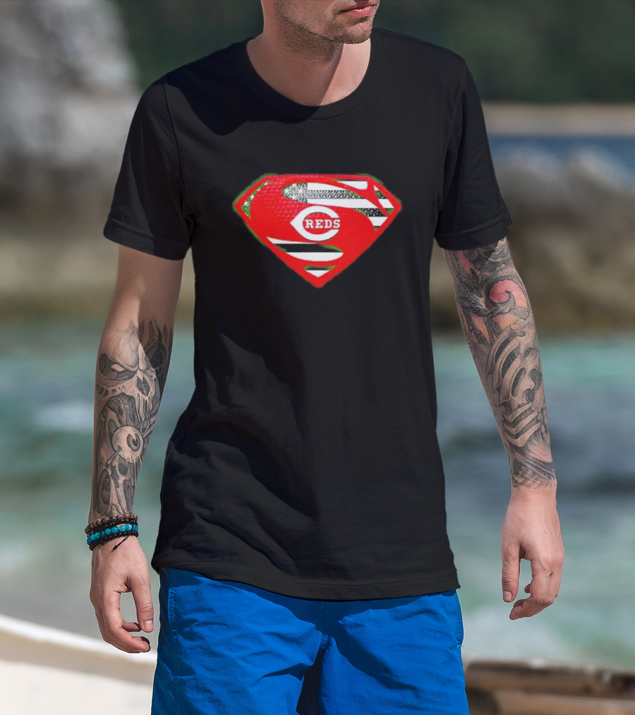 Cincinnati Reds Superman Shield USA Flag T-Shirt