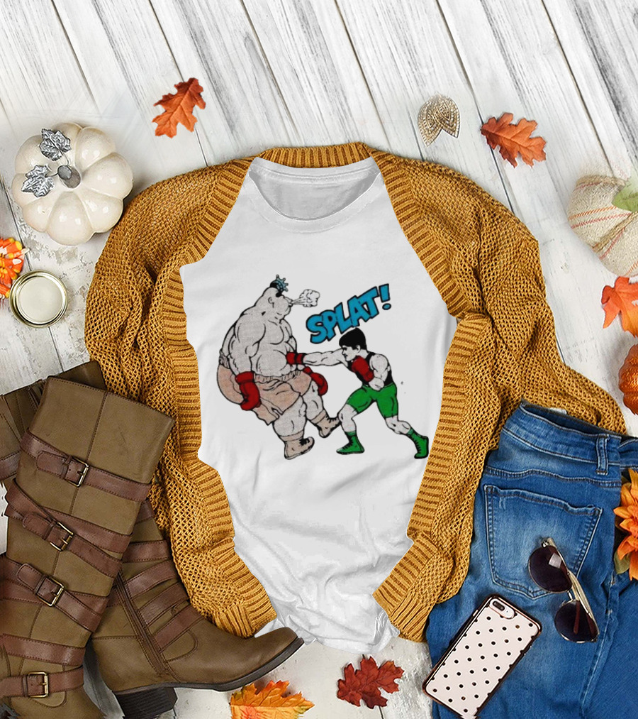 Punch-Out Splat 1989 Nintendo of America Inc Boxing Match with Little Mac and Opponent T-Shirt