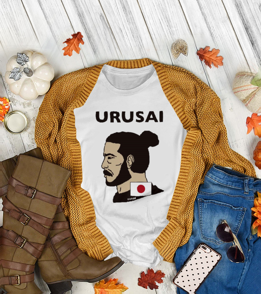 URUSAI Hiragana Ninja Japan Samurai Man Bun Profile with Flag T-Shirt