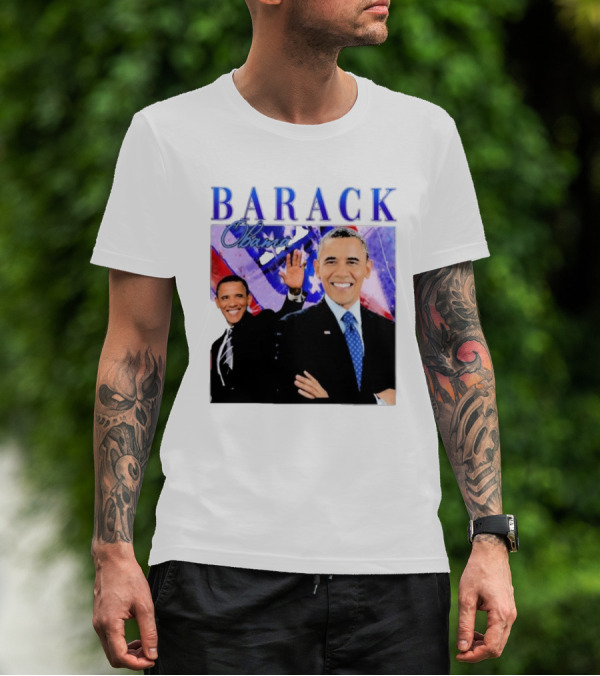 BARACK Obama Smiling Pose With Patriotic Background T-Shirt