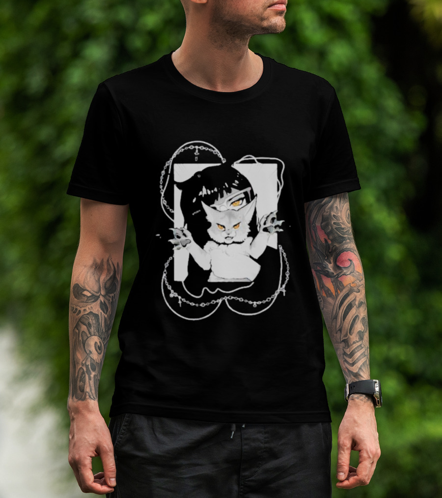 Aspens Cat Attack White Cat And Chains T-Shirt