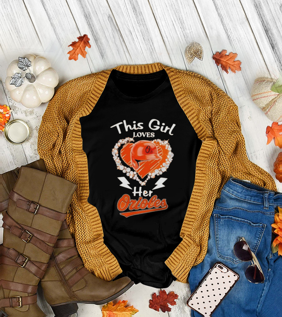This Girl Loves Her Orioles Heart Baseball Helmet Diamond T-Shirt