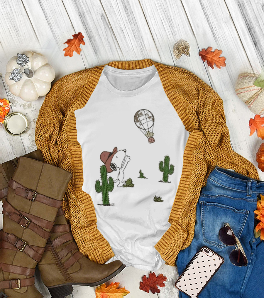 Peanuts Snoopy Woodstock Cactus Western Cowboy Balloon Women's T-Shirt