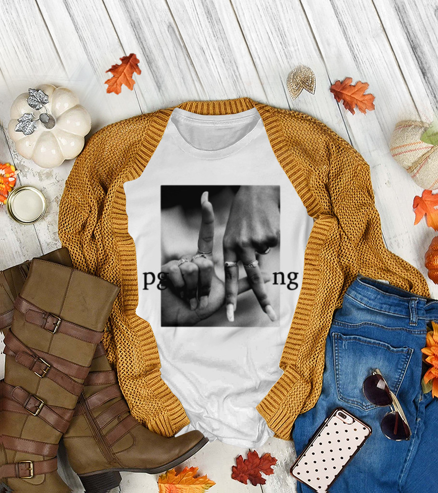 Savannah James pgLang Inspired Hand Sign Motif T-Shirt