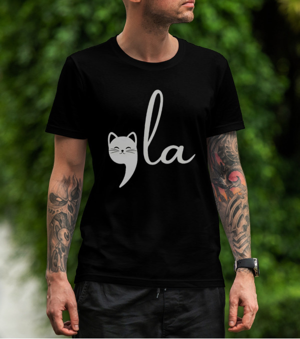 Cat Face La Women’s Childless Cat Lady T-Shirt