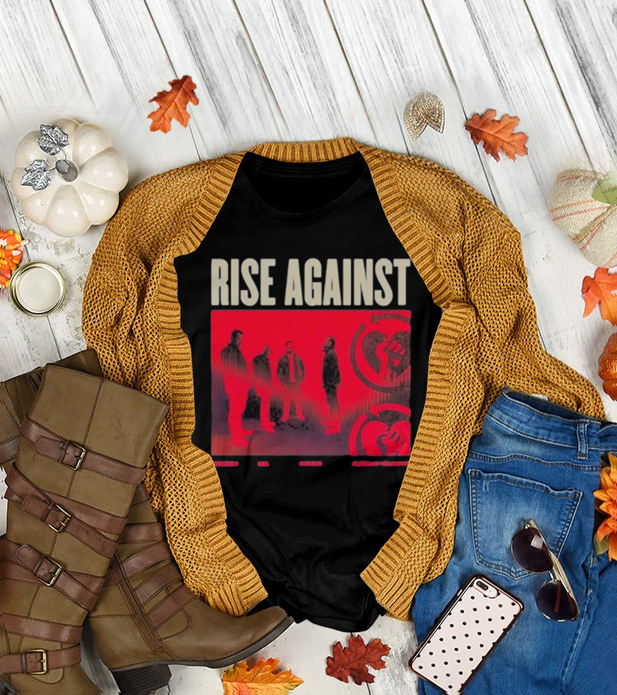 RISE AGAINST Chicago Il 8.20.22 Tour Date Band Photo T-Shirt