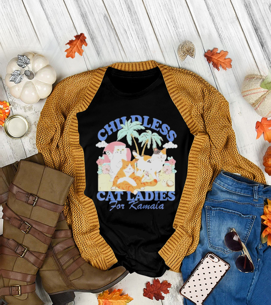 Childless Cat Ladies For Kamala Harris 2024 Tropical Cat Beach T-Shirt
