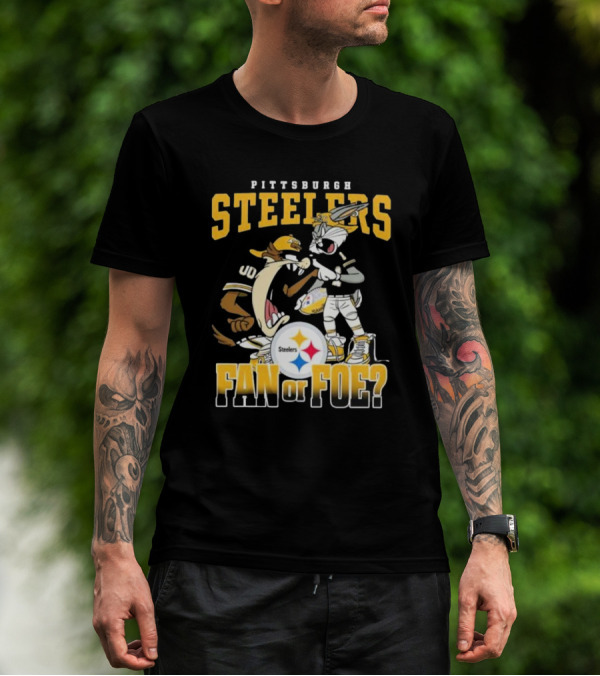 Pittsburgh Steelers Bugs Bunny Taz Fan Or Foe Showdown T-Shirt