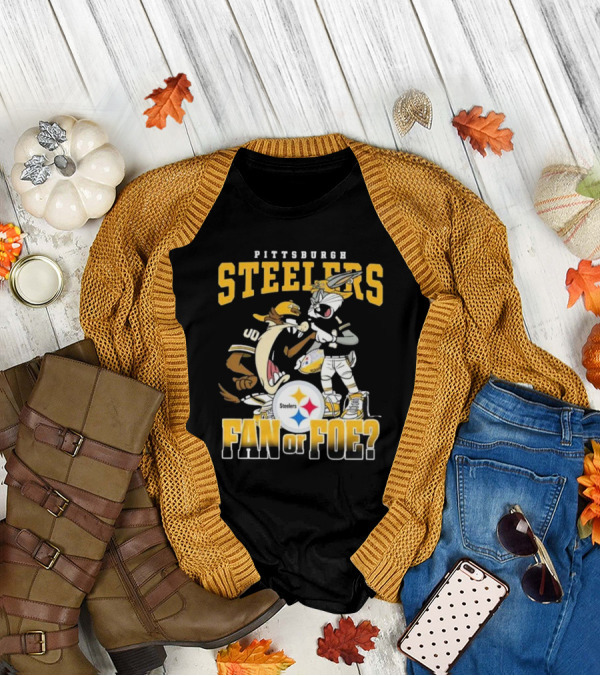 Pittsburgh Steelers Bugs Bunny Taz Fan Or Foe Showdown T-Shirt