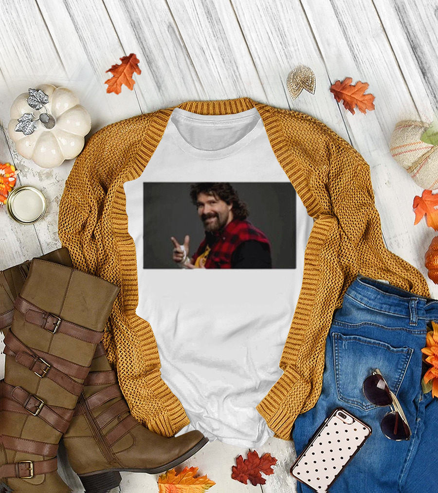 Mick Foley Vuelve A Firmar Un Contrato De Leyenda Con WWE Iconic Flannel Look T-Shirt