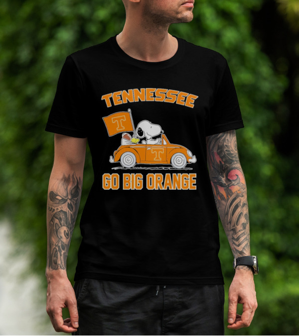 Tennessee Volunteers Snoopy Woodstock Car Go Big Orange T-Shirt