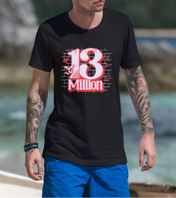 Xplr 13 Million Bat And Cobweb T-Shirt