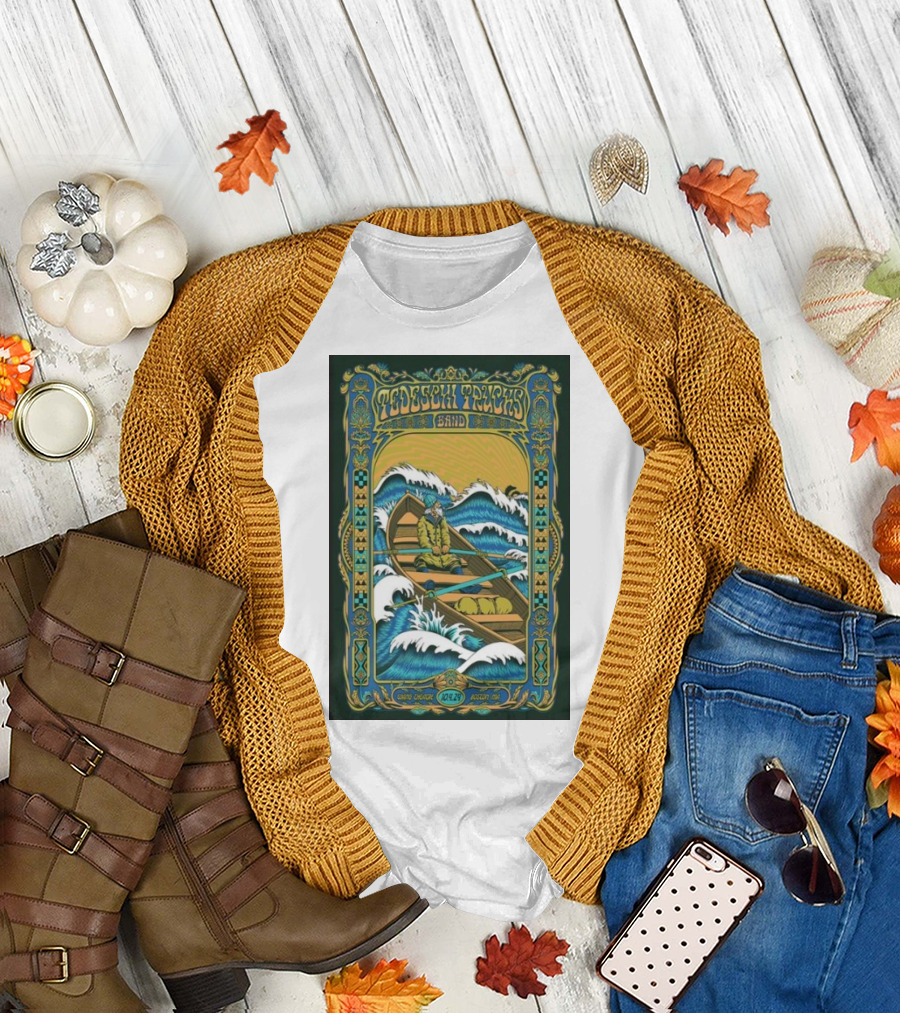 Tedeschi Trucks Band Wang Theatre Boston MA October 4 2024 Vintage Rowboat Ocean Waves Art Nouveau T-Shirt
