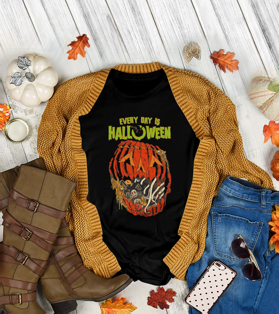 Every Day Is Halloween Creepy Pumpkin Neighborhood T-Shirt