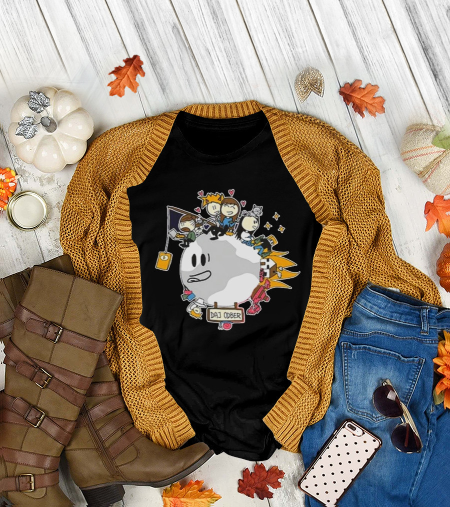 Moonov Moon Art Daj Ober Characters and Hearts T-Shirt