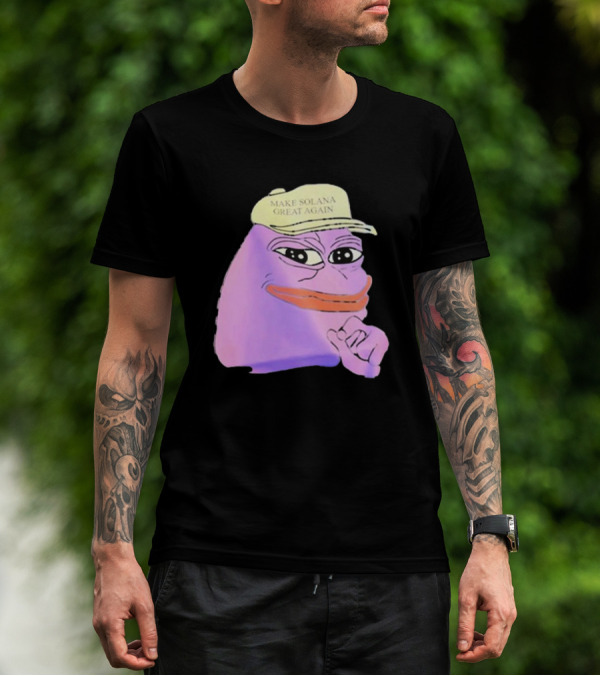 Purple Pepe Make Solana Great Again Hat T-Shirt