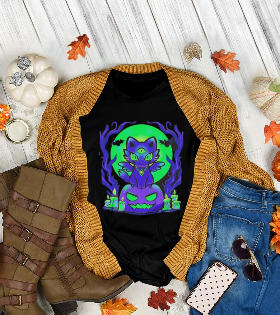 Spooky Moonlit Cat with Glowing Pumpkins and Bats T-Shirt
