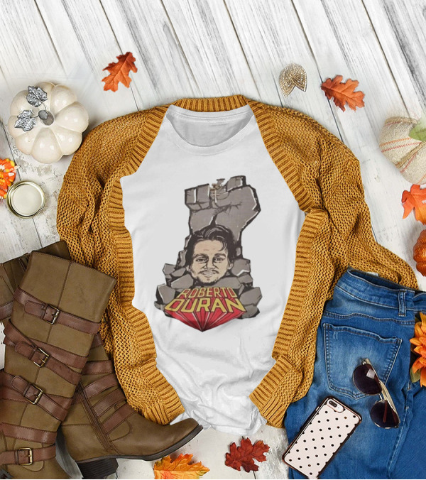 Roberto Duran Fist Breaking Through Vintage Boxing T-Shirt