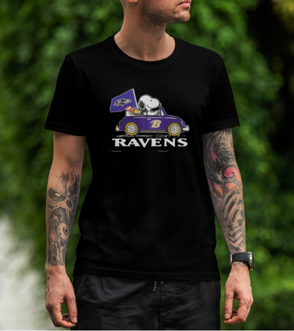 Snoopy Woodstock Driving Baltimore Ravens Car T-Shirt