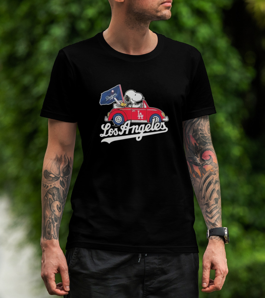 Snoopy Woodstock Driving Car Los Angeles Dodgers Flag T-Shirt