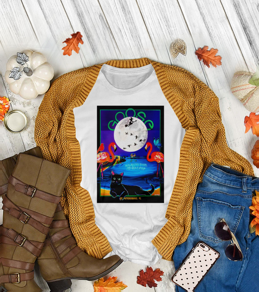 Goose Halloween Night Oct 31 2024 St Pete Pier St Petersburg FL Flamingos Moon Cat T-Shirt