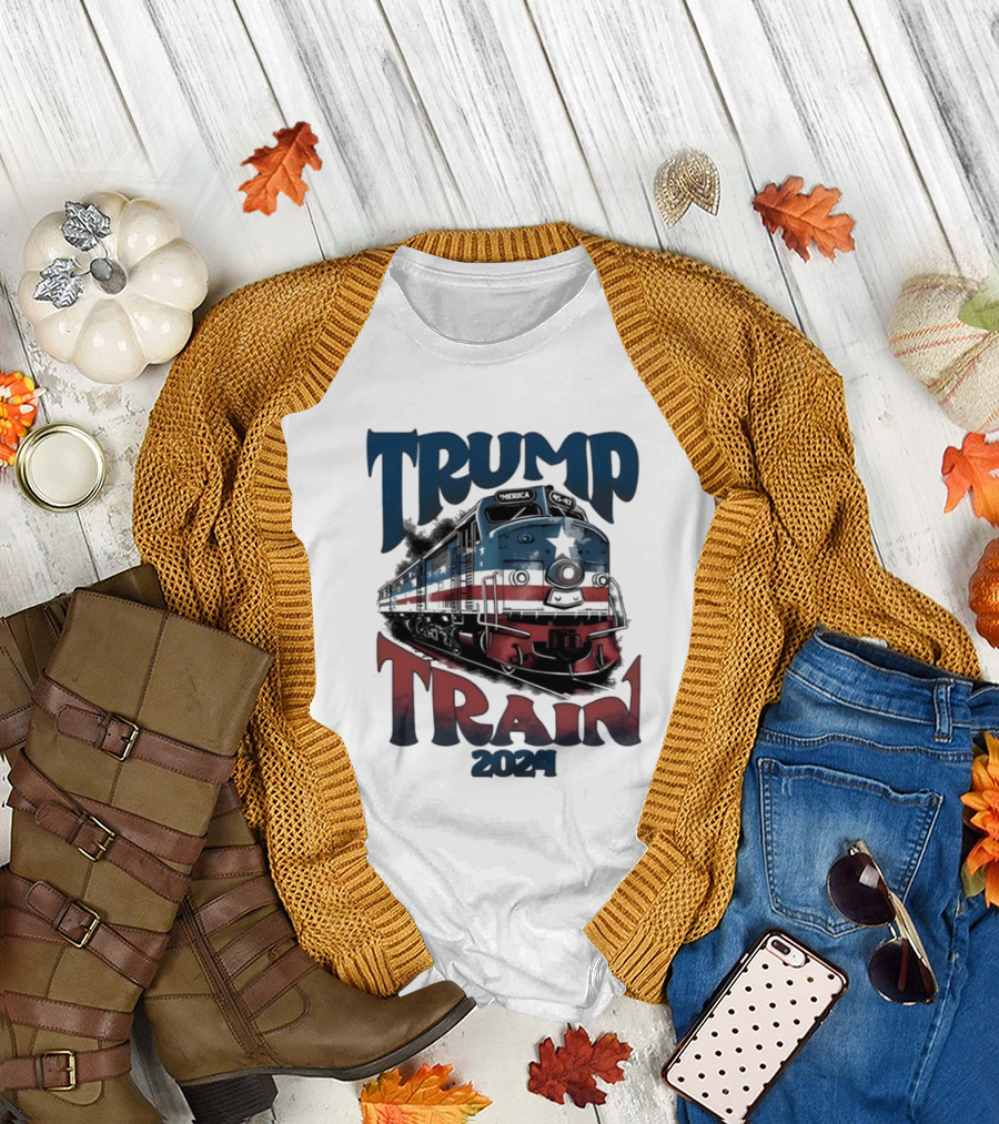 Trump Train 2024 Trump Won 2024 Patriotic Locomotive T-Shirt