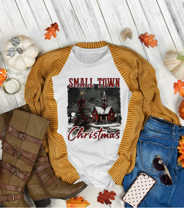 Small Town Christmas Vintage Retro T-Shirt