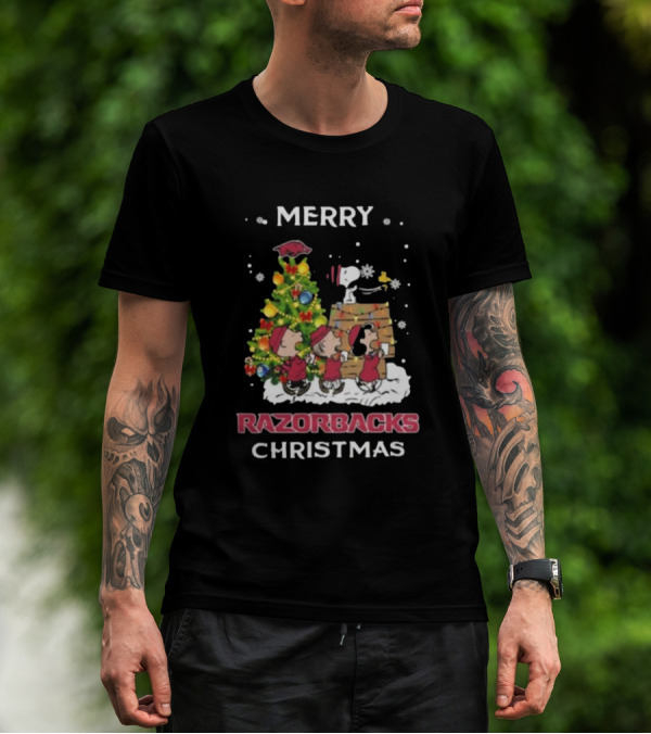 Merry Razorbacks Christmas Arkansas Snoopy And Friends T-Shirt