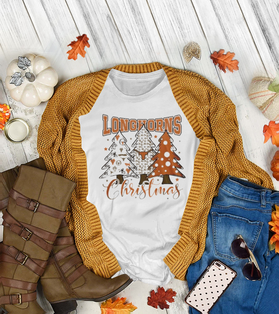 Longhorns Christmas Trees Merry Christmas And Happy New Year 2025 T-Shirt