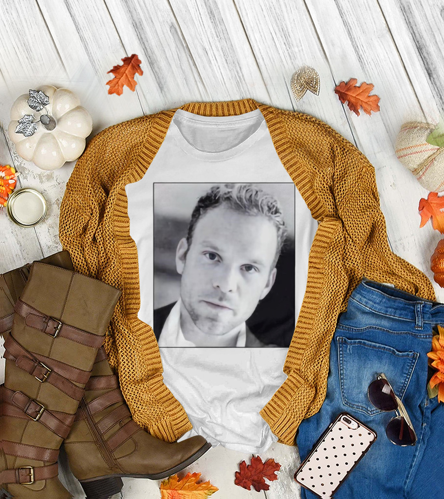 Jonathan Bailey Norbert Leo Butz Face Image T-Shirt