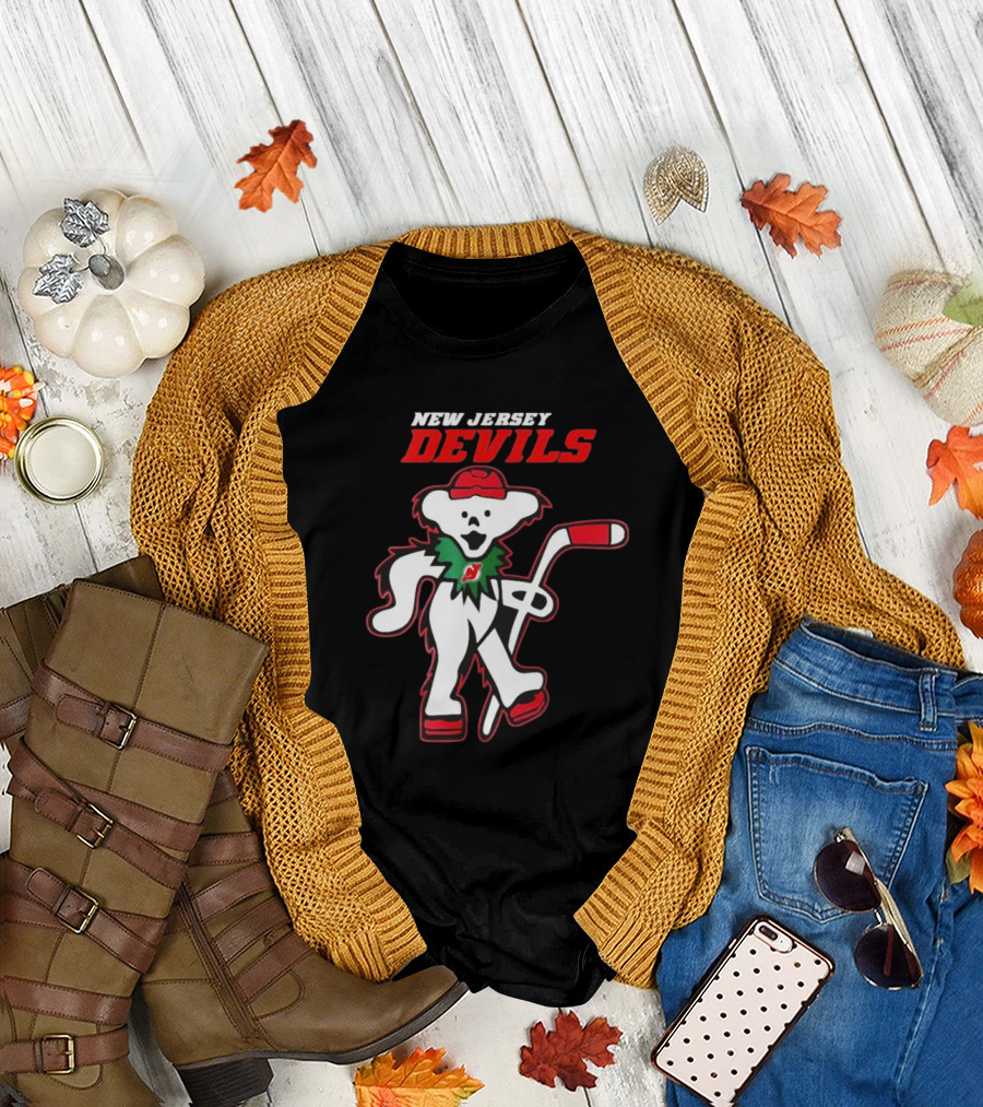 New Jersey Devils Hockey Grateful Dead Bear T-Shirt
